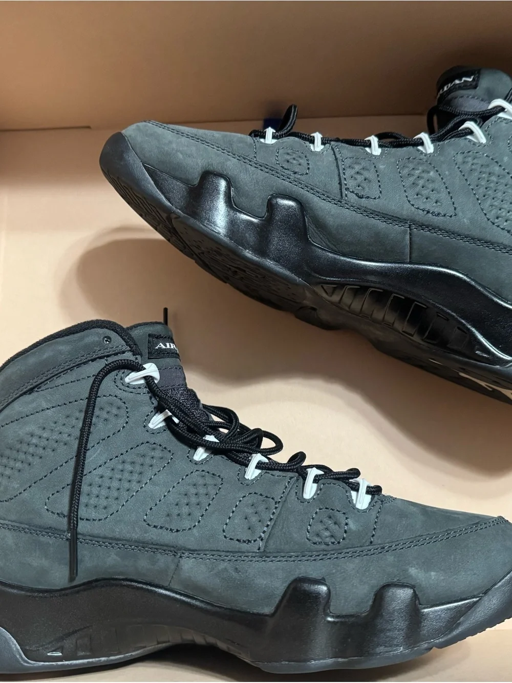 Jordan Men’s Grey and Black Retro Basketball Sneakers